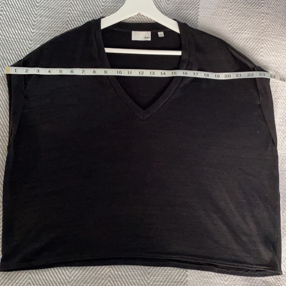 π€ Aritzia Wilfred Free boxy crop top - Picture 6 of 10